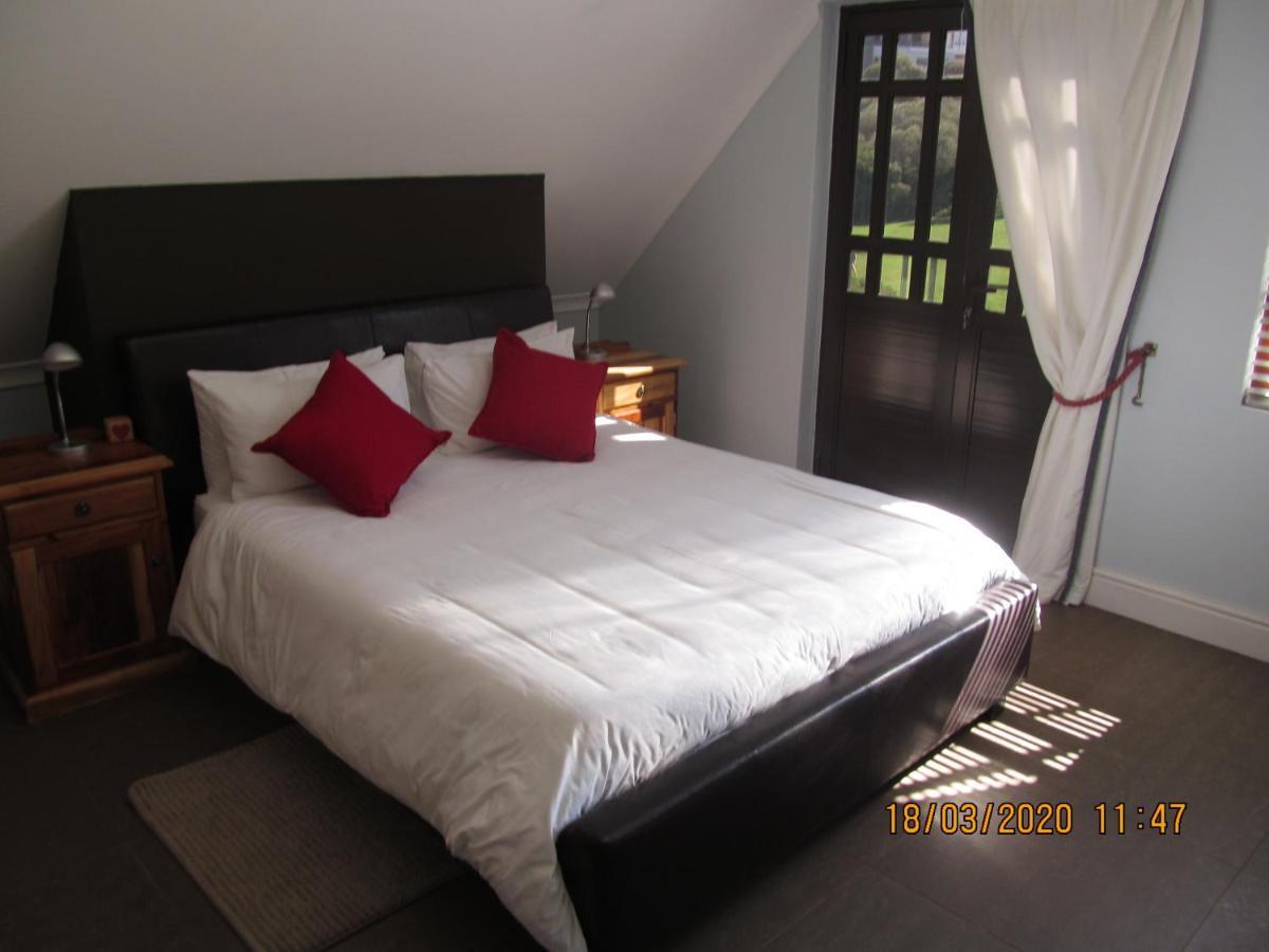 Luxury Secure Flat Apartment Plattekloof Bagian luar foto